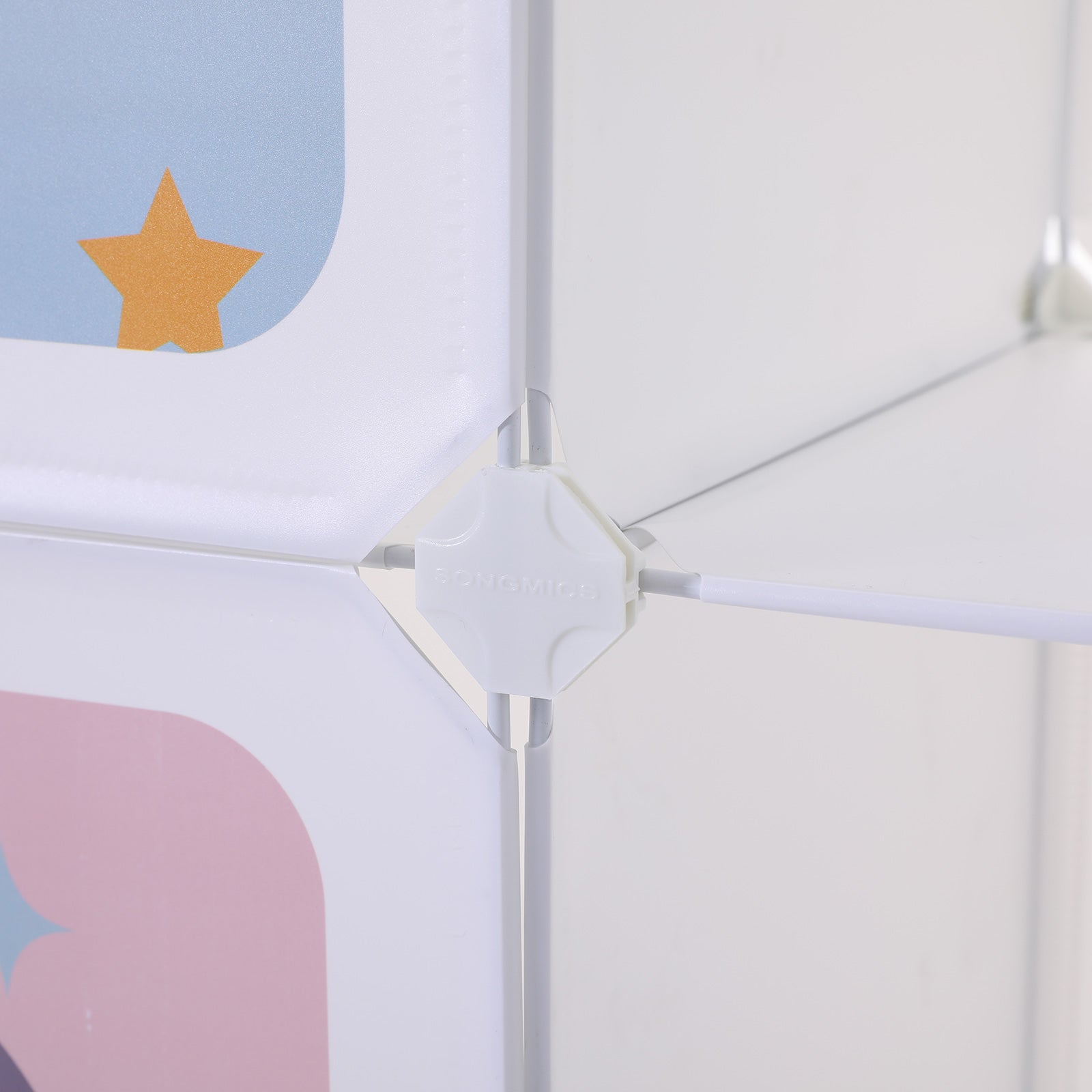 Storage cabinet - Children's cabinet with doors - Plastic shoe rack - White
