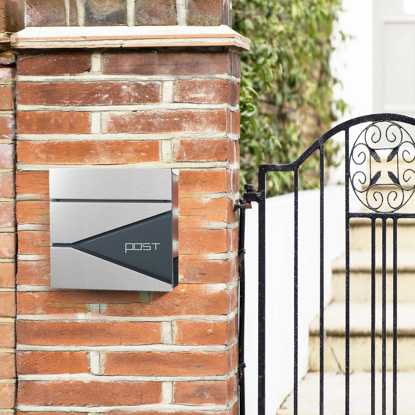 Letterbox - Lockable wall letterbox - With newspaper compartment - Modern - Silver