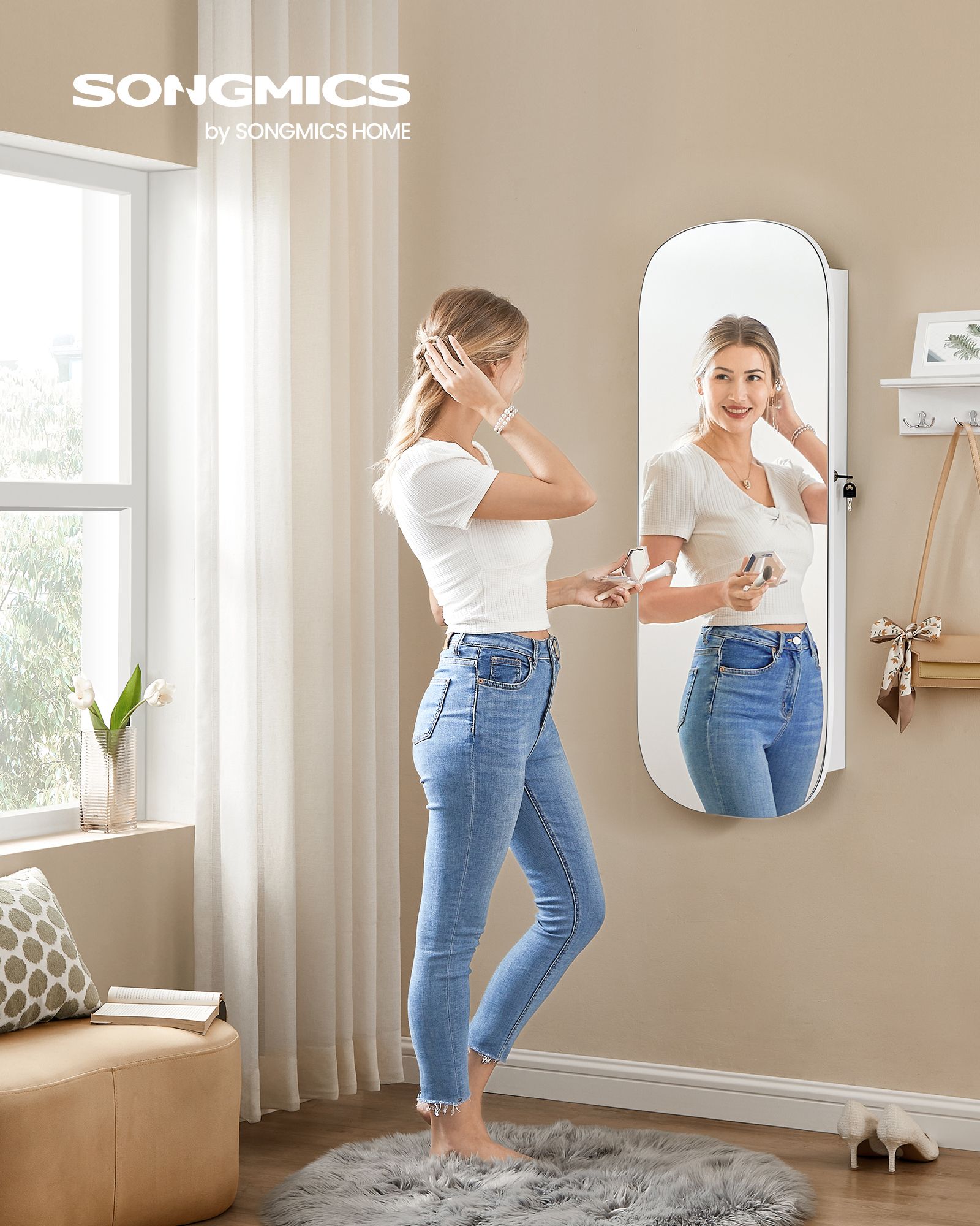 Wall cabinet - With mirror surface - White