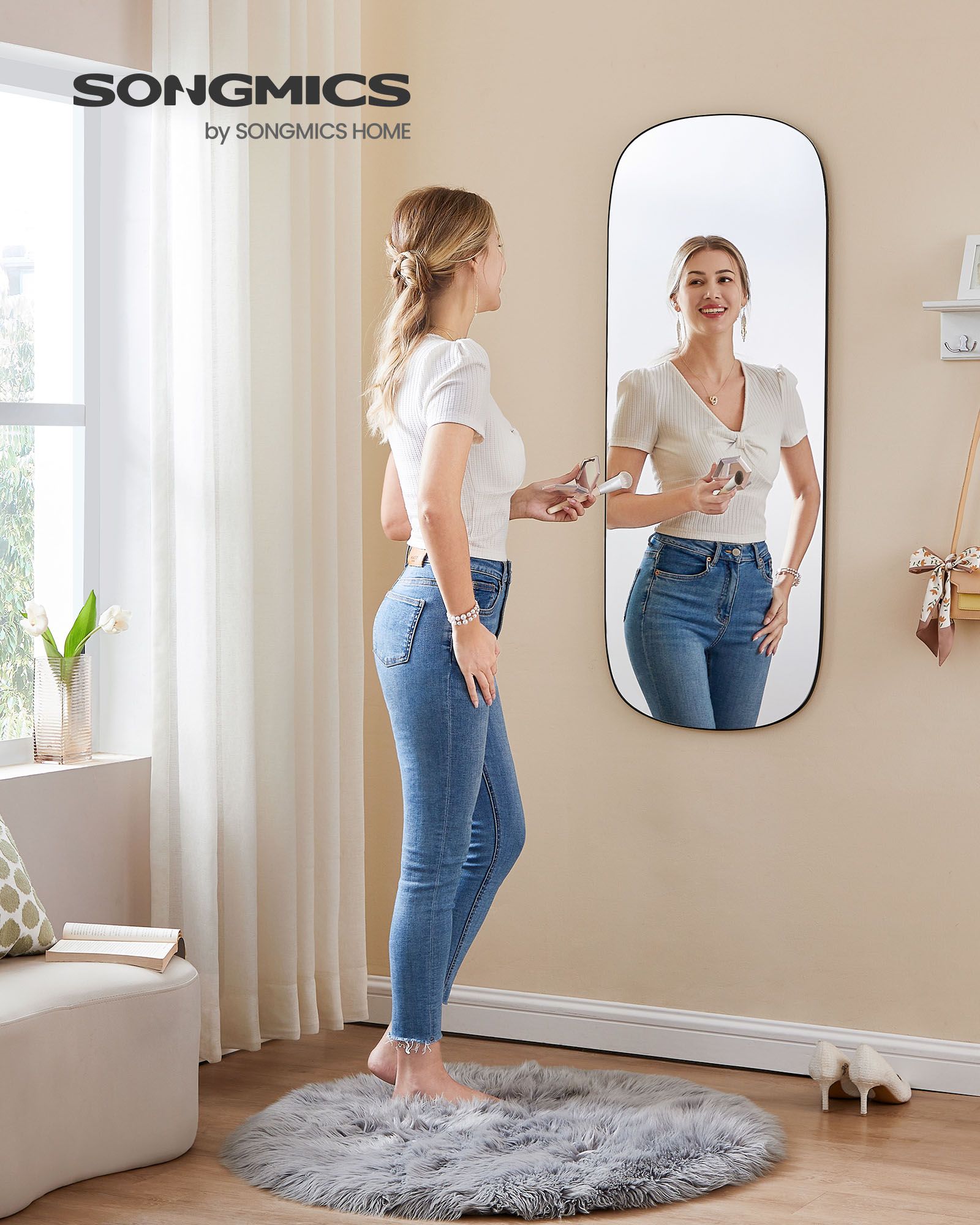 Wall mirror - Bented corner - Framless - Black