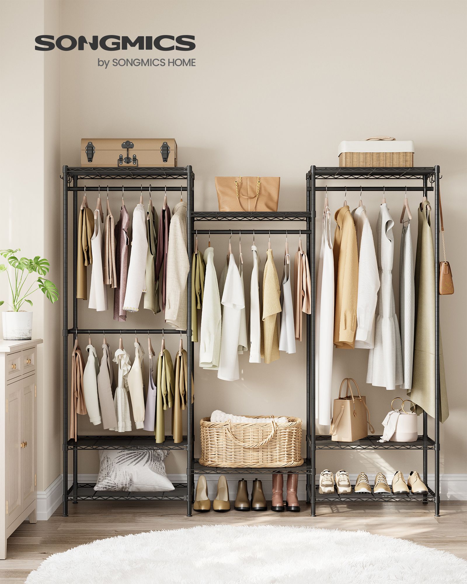 Wardrobe - Open - with adjustable shelves