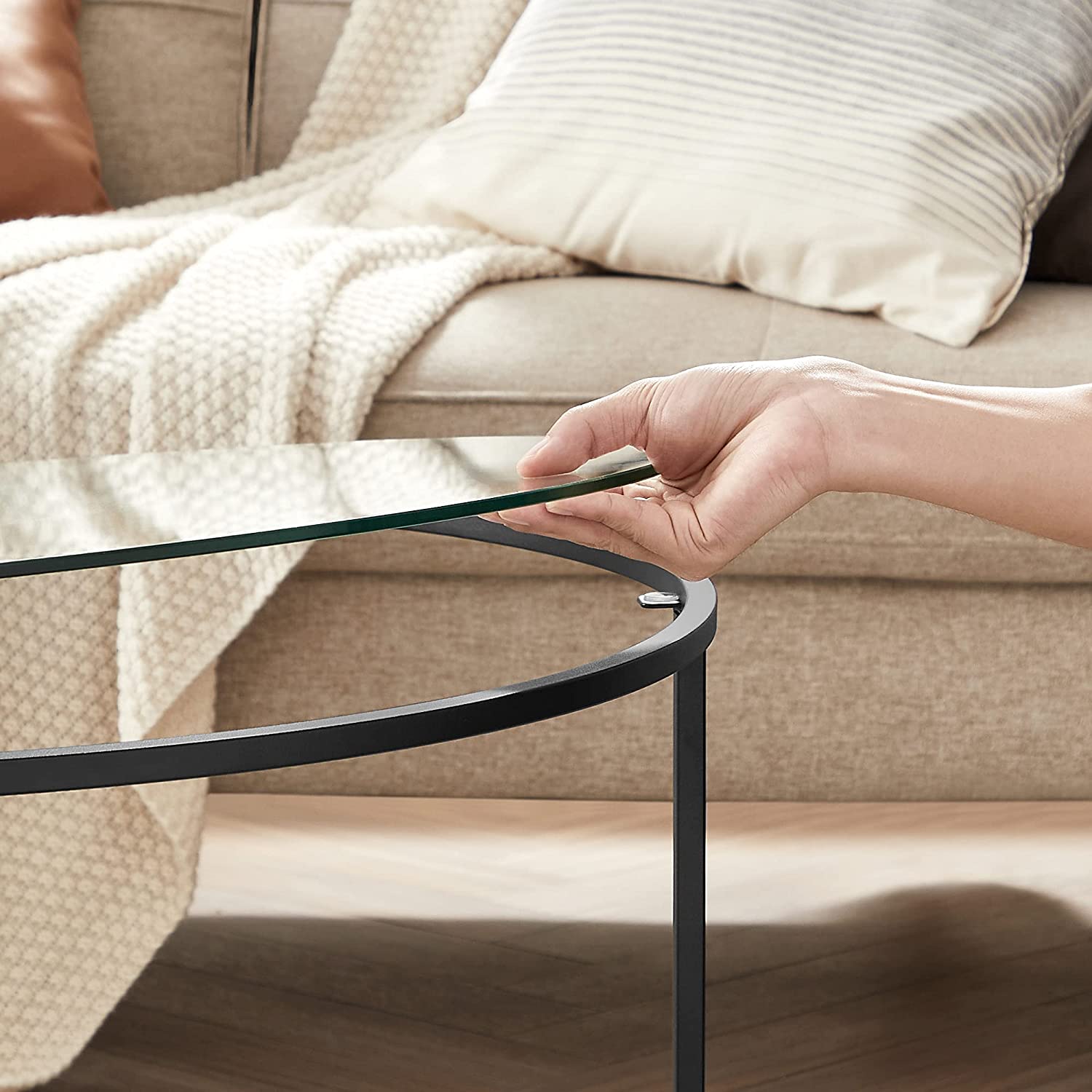Coffee table - Round coffee table - Side table with glass top - Black