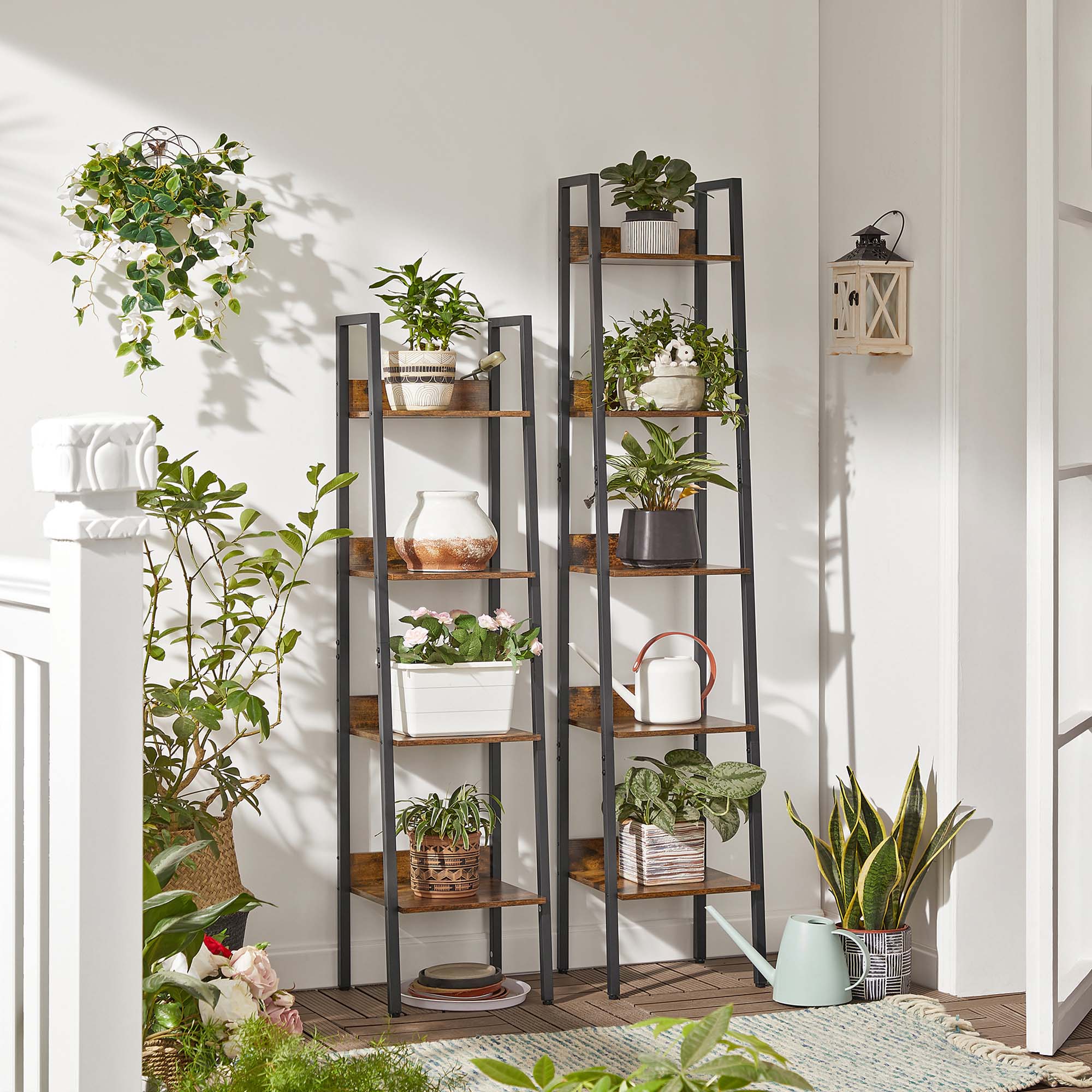 Bookcase - Ladderboard - With 5 shelves - Metal frame - Brown / Black