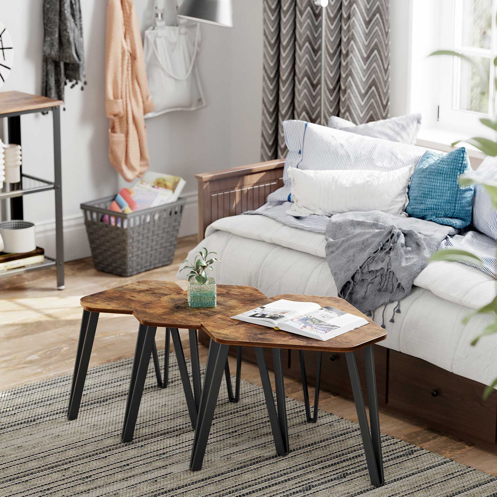 Bedside tables - set of 3 - Industrial design - side tables - brown