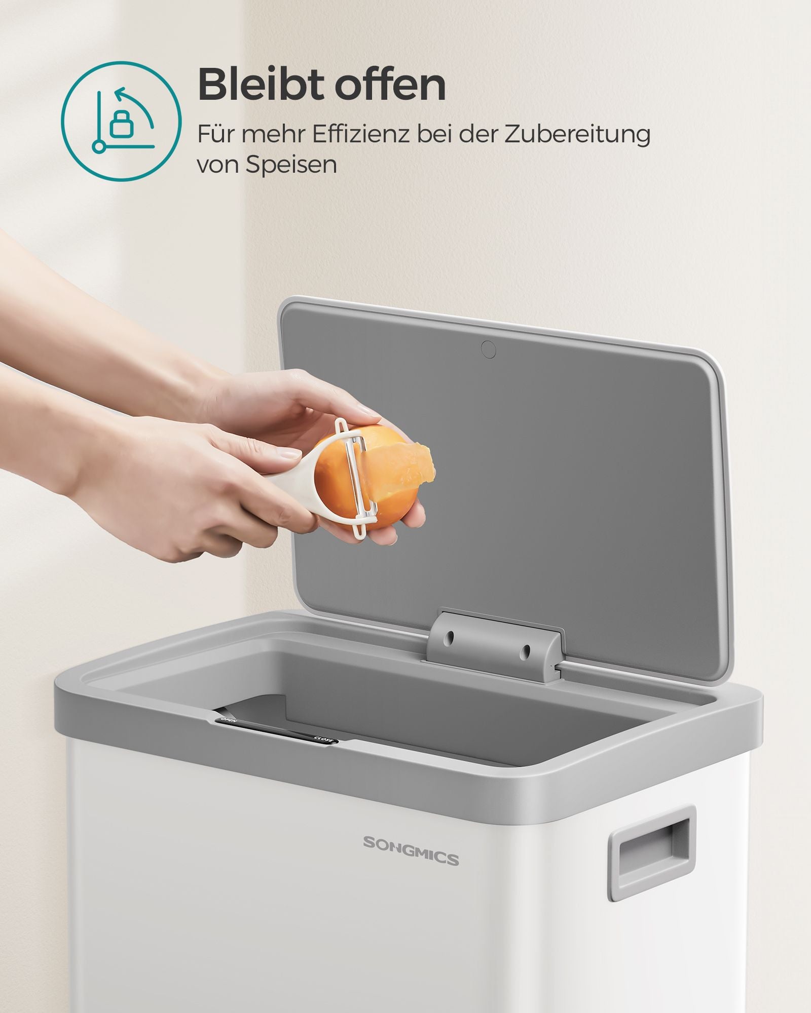 Garbage bin with motion sensor made from Staalwolkwit