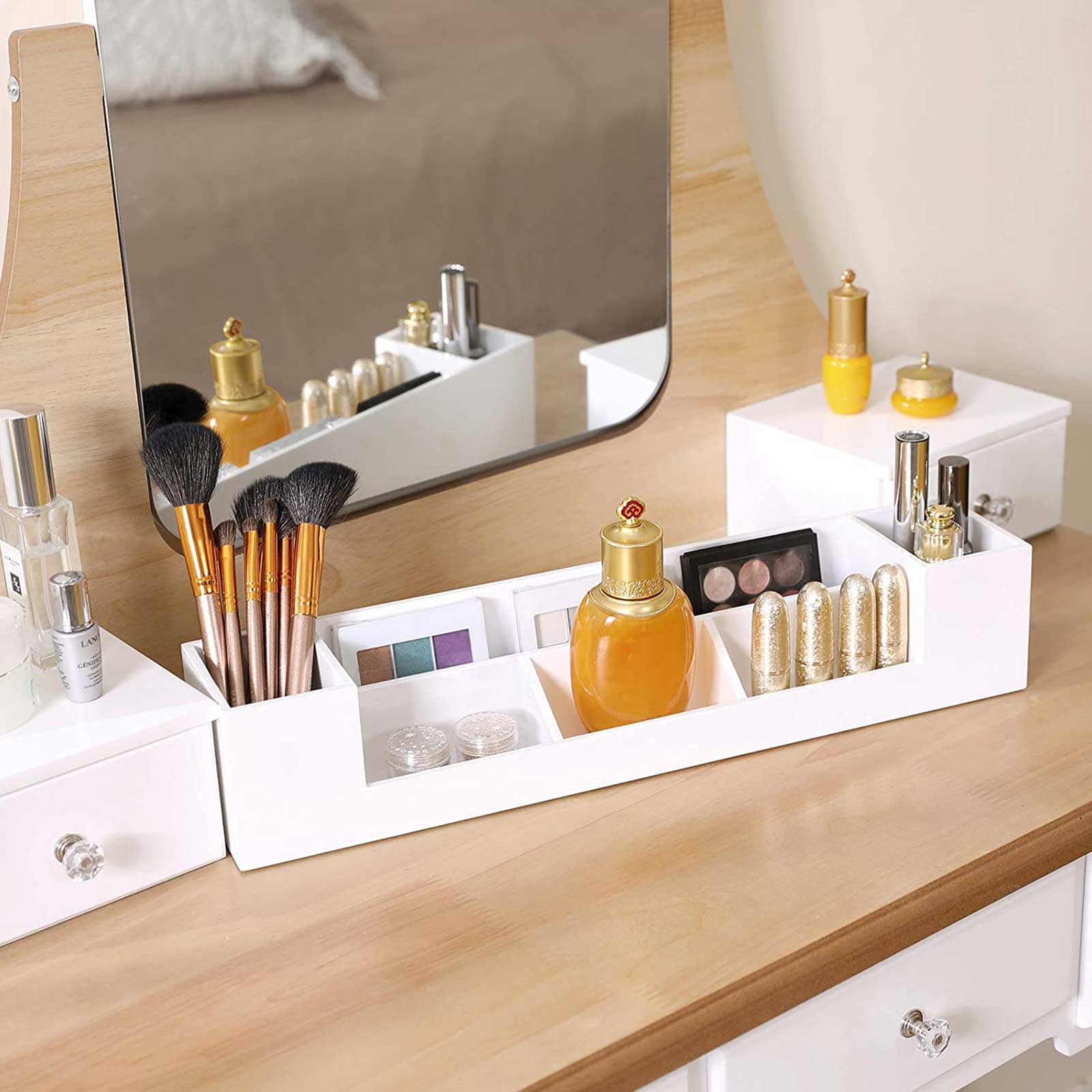 Dressing table - with rotating mirror