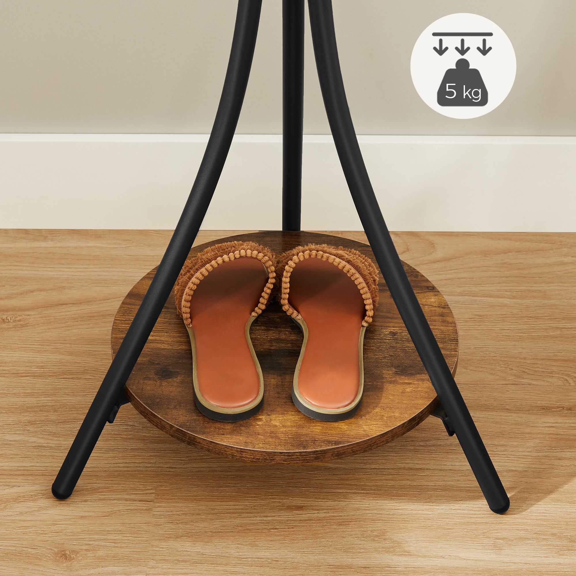 Coat rack - Industrial Design - With Plank