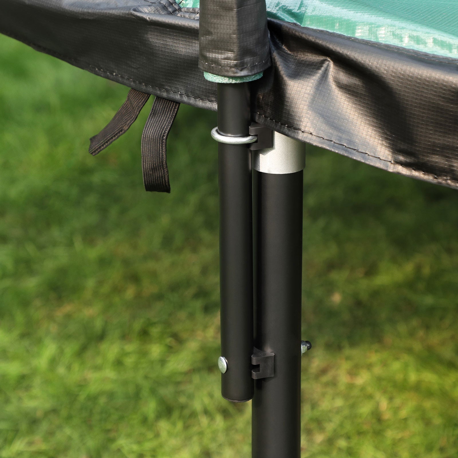 Trampoline - Ø 366 cm - With inner network, ladder and safety net - Green