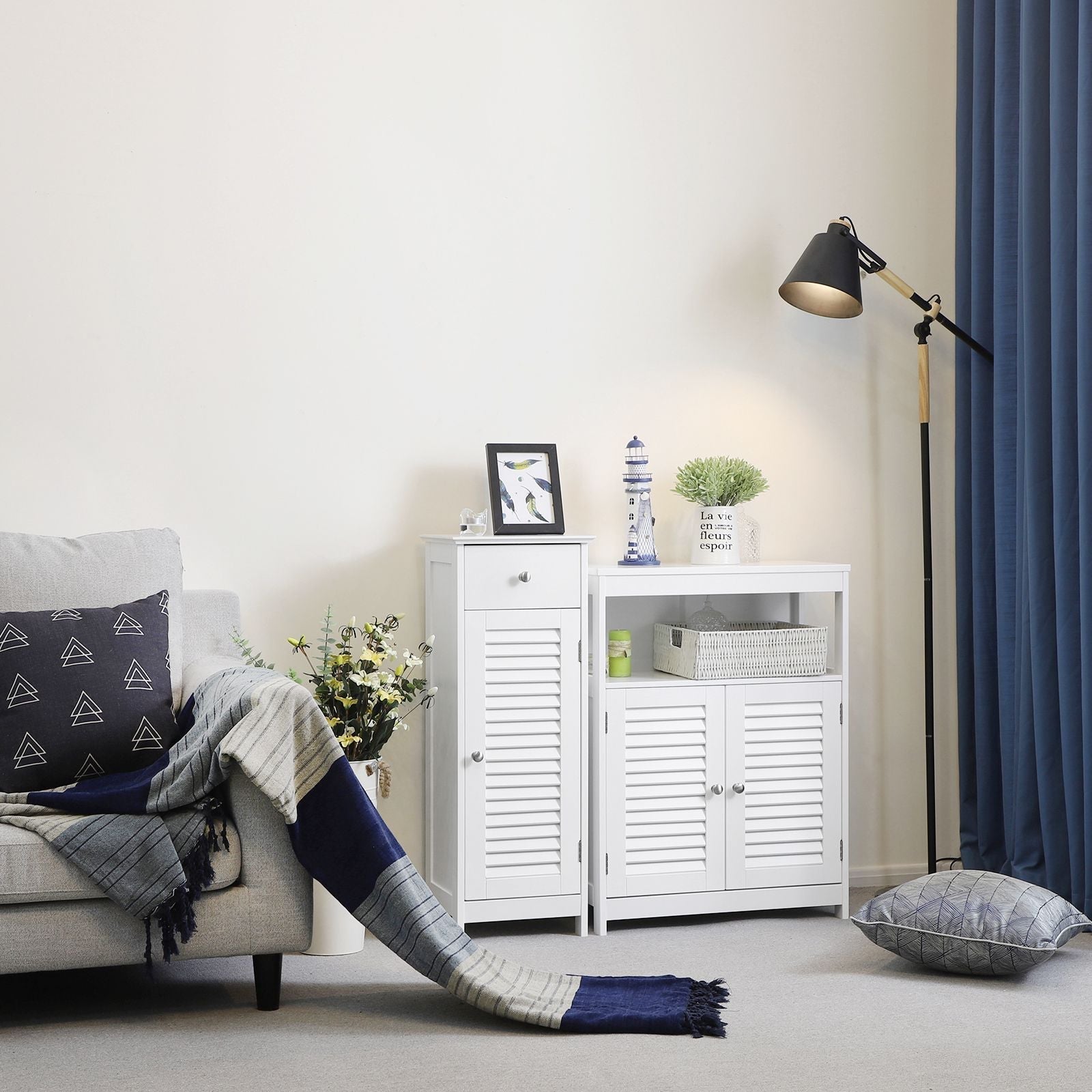 Bathroom Cabinet - Smal - With Louvredeur - White