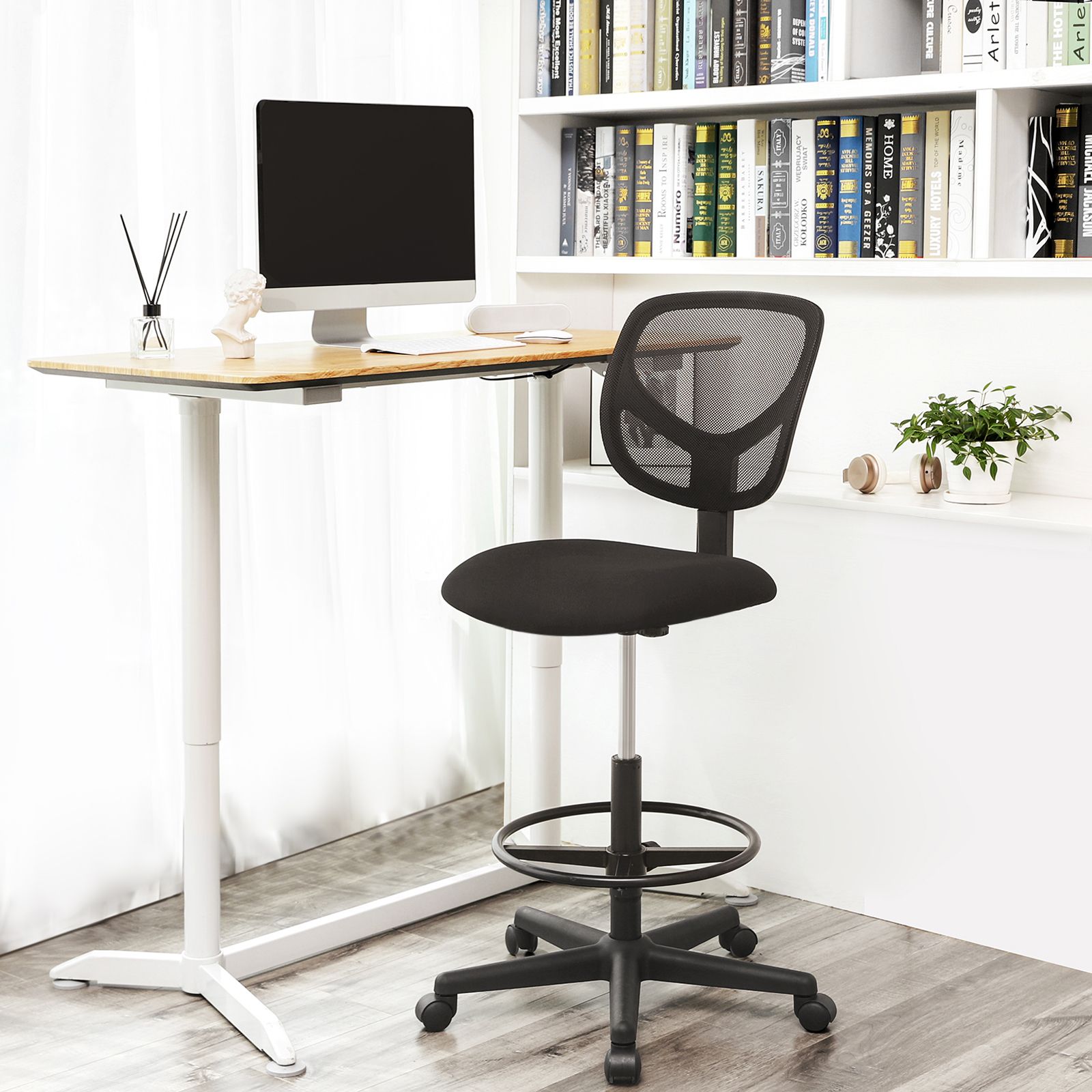 Office chair - With adjustable foot ring - Breathable Network - Black
